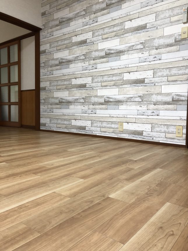 内装工事 アクセントクロス リフォーム多治見市
