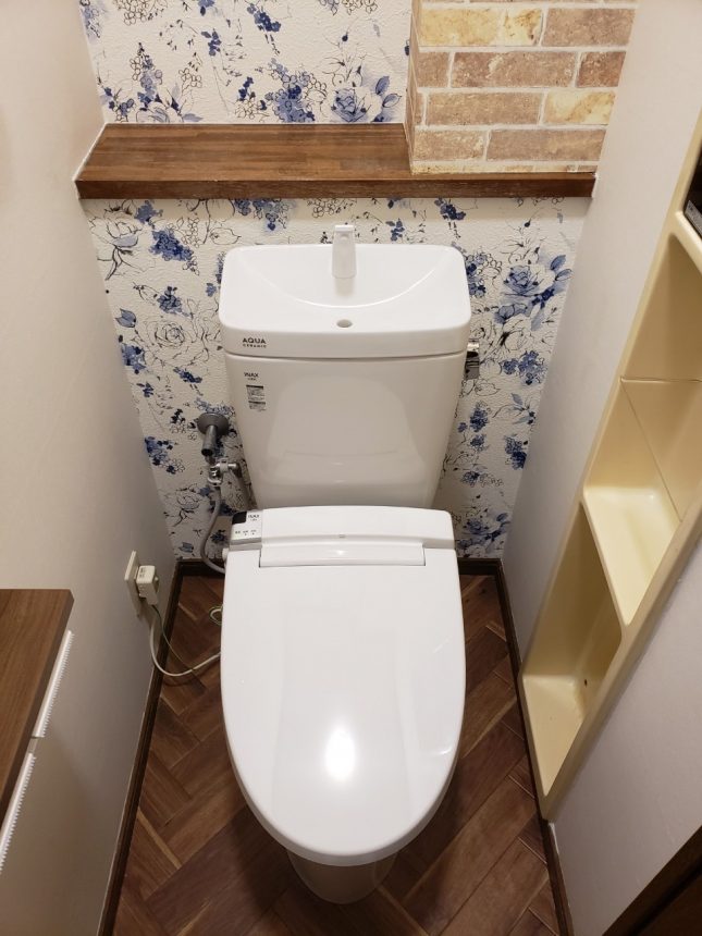 トイレリフォーム レンガ調クロス ヘリンボーン
